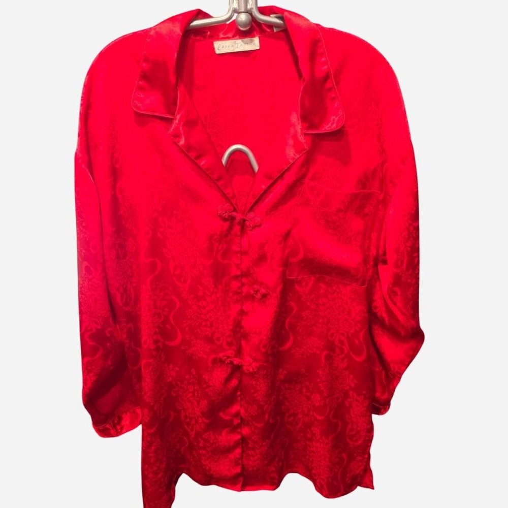 WOMENS VINTAGE ERIKA TAYLOR BED JACKET MISSING ONE CLOSURE